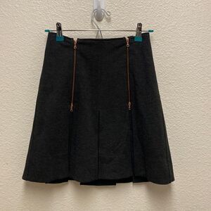 Kit and Ace Elina Pleated Skirt Size 2